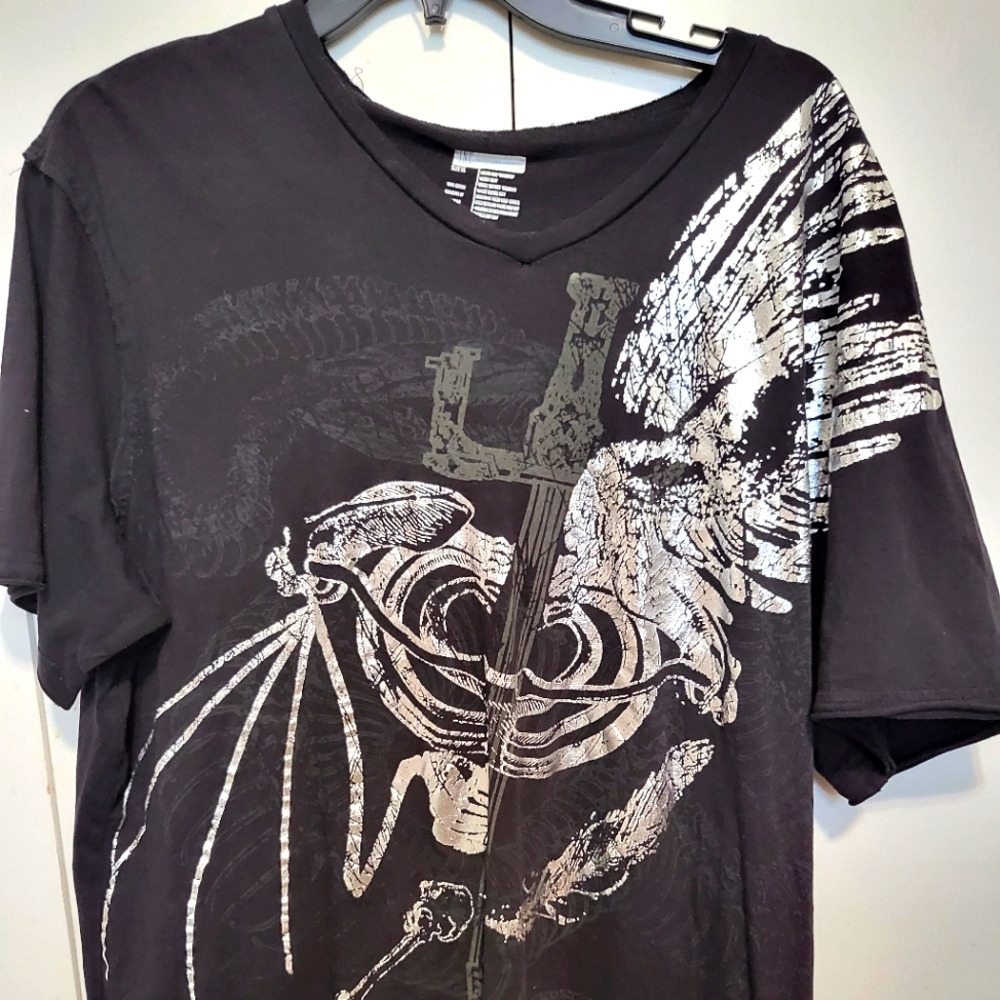 🌸 3 for $15 🌸 INC Black with Silver and Black Design T-shirt